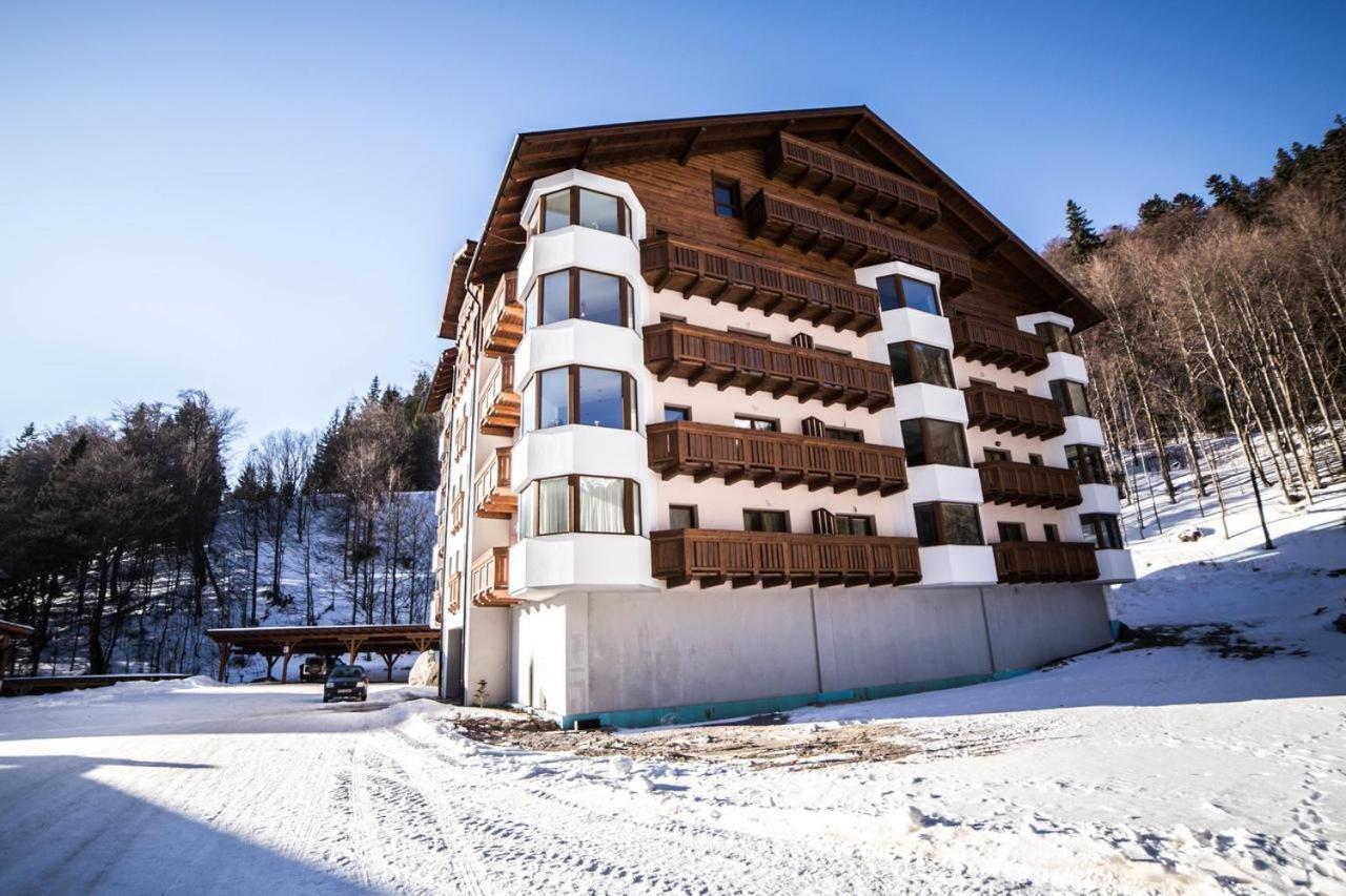 Apartman Rmntk Chopok Juh Horná Lehota Dış mekan fotoğraf